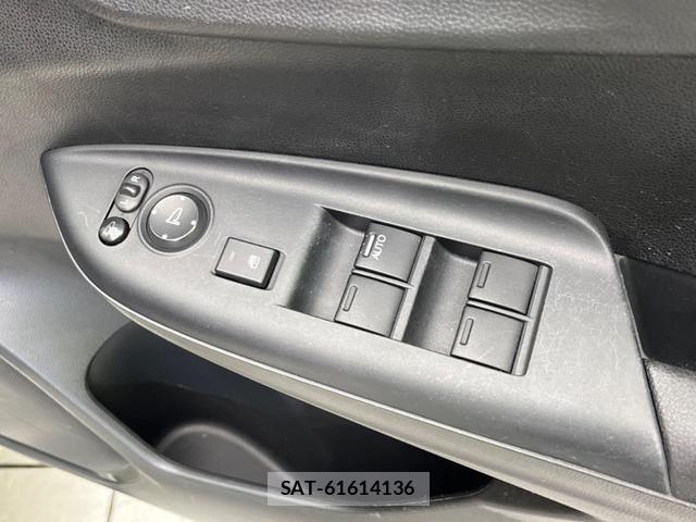 Honda FIT 2014-02 8650765-2