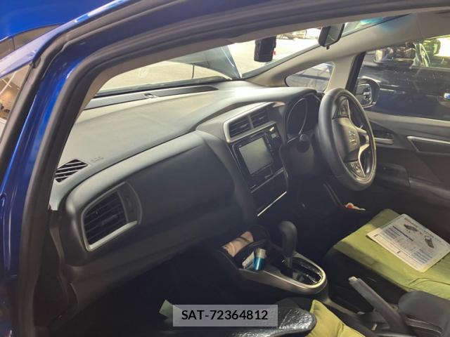 Honda FIT 2018-03 8651493-10