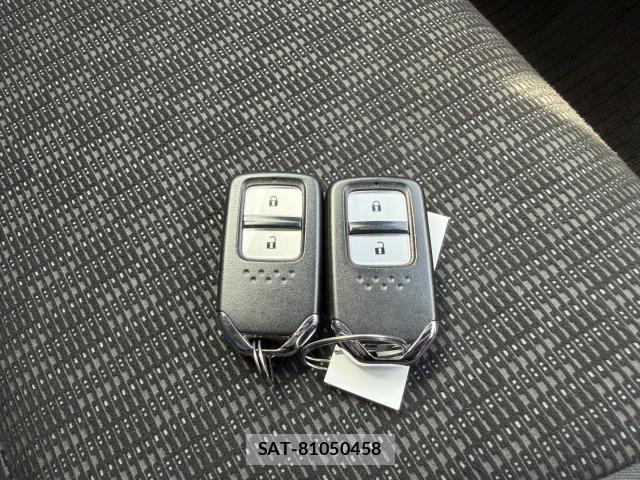 Honda FIT 2014-03 8652961-15