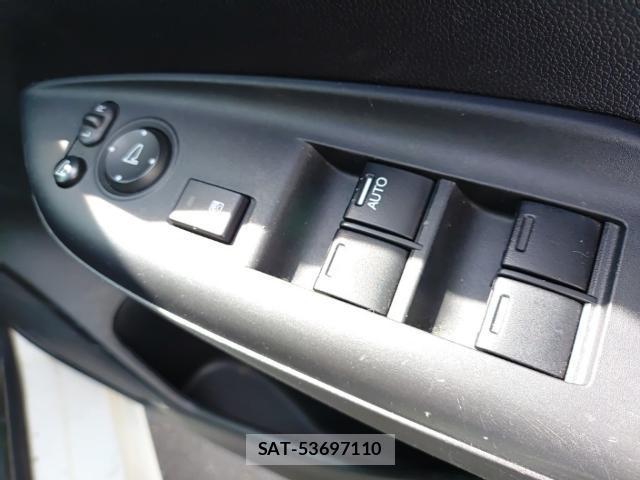 Honda FIT 2015-08 8653367-13