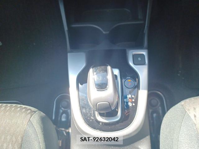 Honda FIT 2018-08 8653427-11