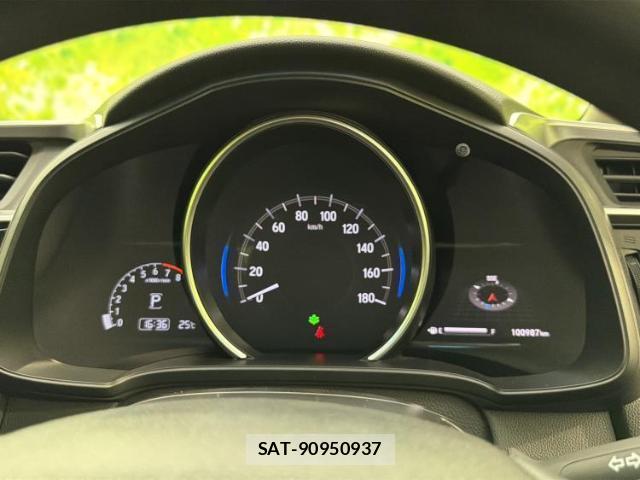 Honda FIT 2019-10 8653485-12