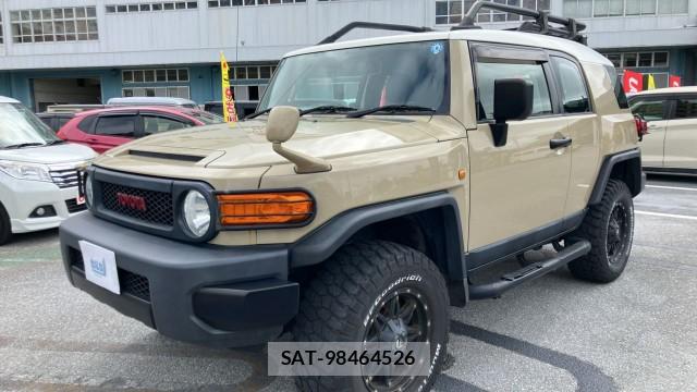Toyota FJ CRUISER 2011-11 8651395-11