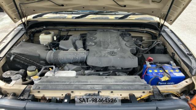 Toyota FJ CRUISER 2011-11 8651395-7