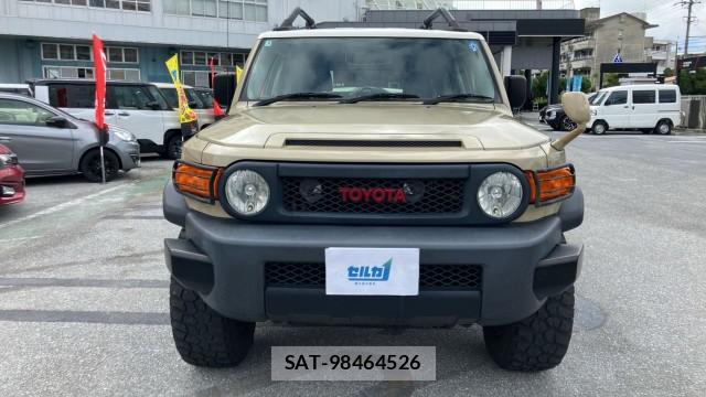 Toyota FJ CRUISER 2011-11 8651395-9