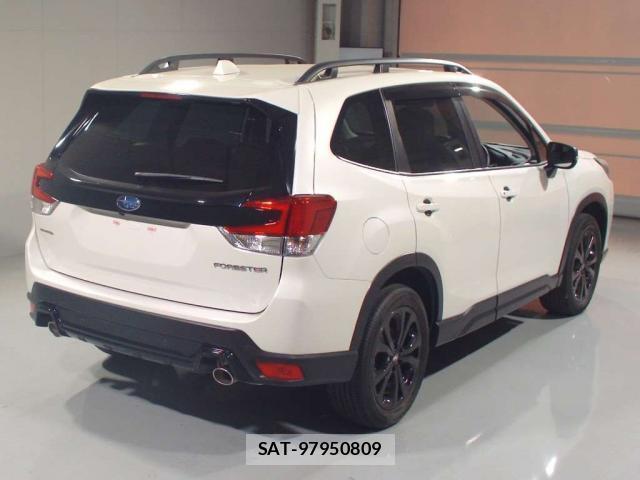 Subaru FORESTER 2023-08 8649235-1
