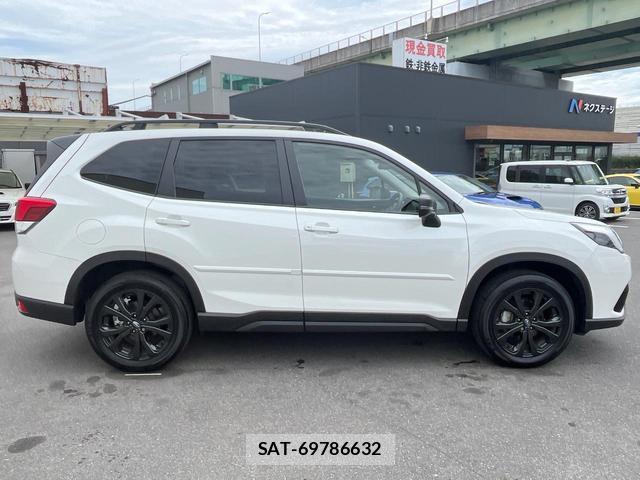 Subaru FORESTER 2024-06 8649963-14