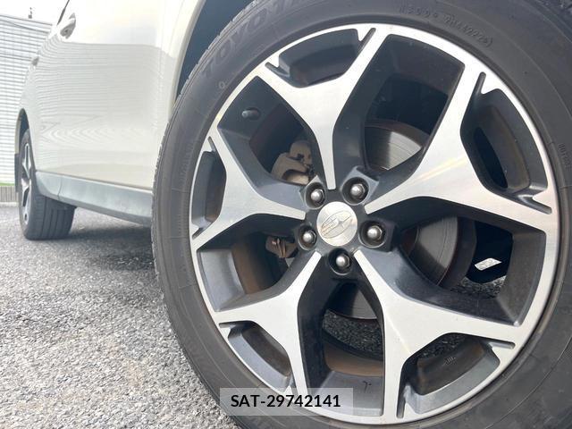 Subaru FORESTER 2014-12 8650753-12