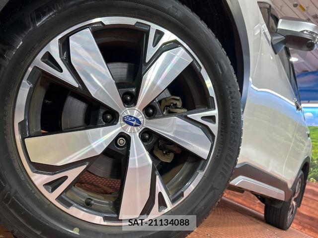 Subaru FORESTER 2019-03 8652180-12
