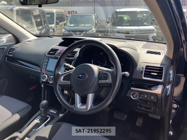 Subaru FORESTER 2017-08 8652409-6