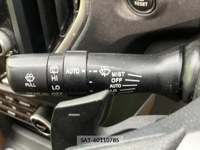 Subaru FORESTER 2019-05 8653774-17