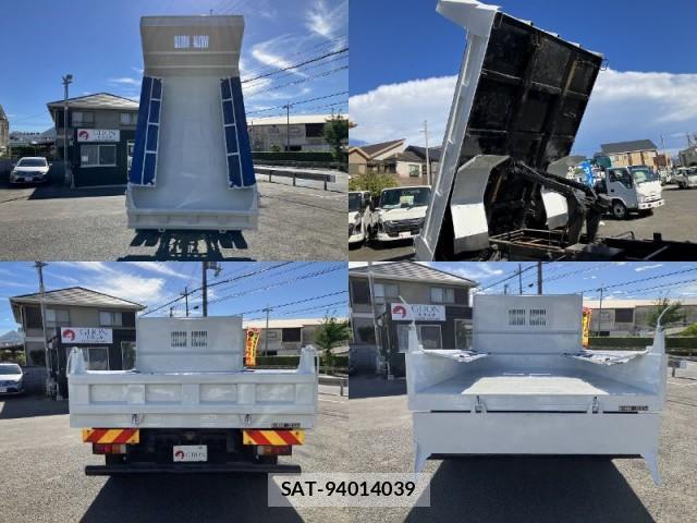 Isuzu FORWARD 2017-05 8652870-4