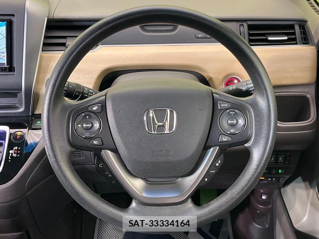 Honda FREED HYBRID 2018-03 8649450-11