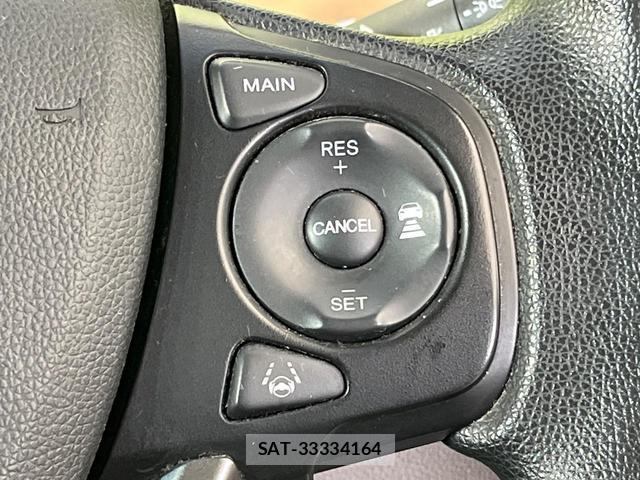 Honda FREED HYBRID 2018-03 8649450-5