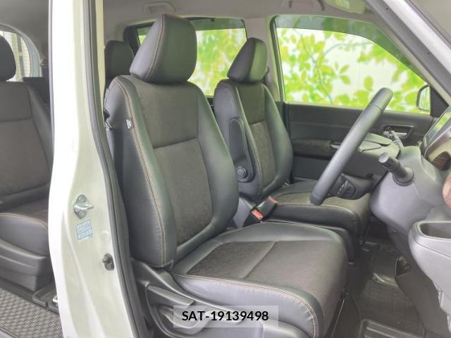 Honda FREED HYBRID 2022-05 8653817-3