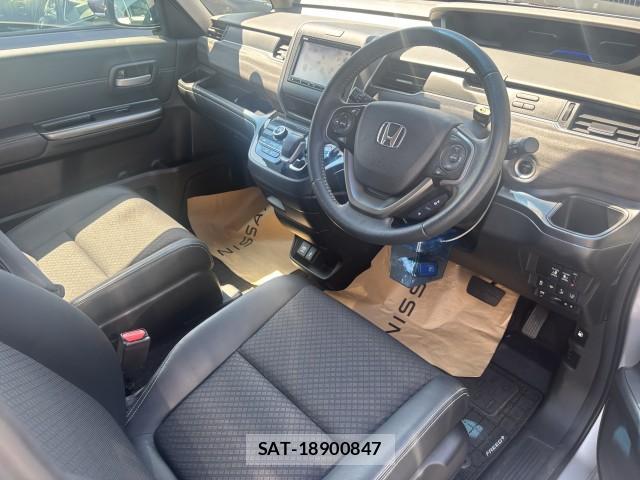 Honda FREED 2020-02 8647591-8