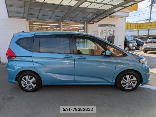 Honda FREED 2019-02 8650930-3
