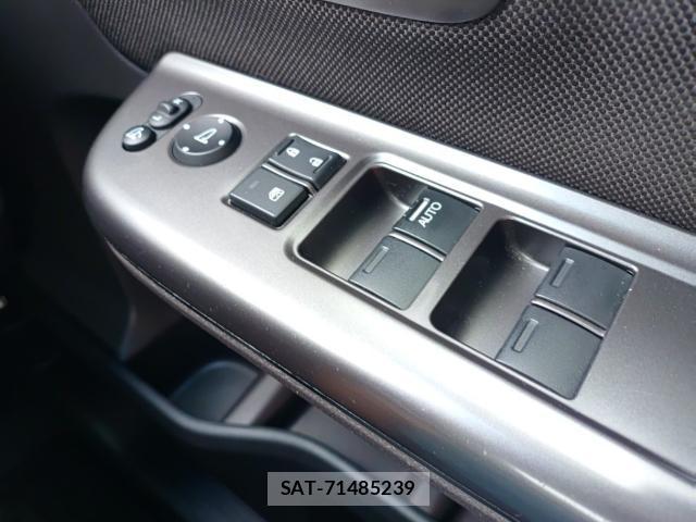 Honda FREED 2023-08 8647568-13