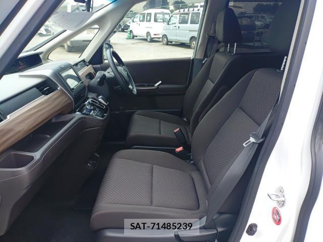 Honda FREED 2023-08 8647568-15
