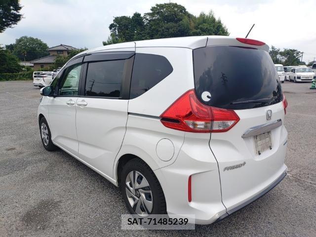 Honda FREED 2023-08 8647568-5