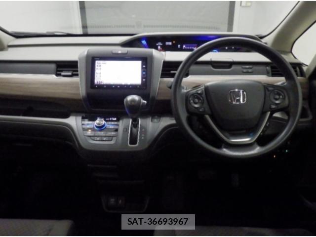 Honda FREED 2023-07 8650624-2