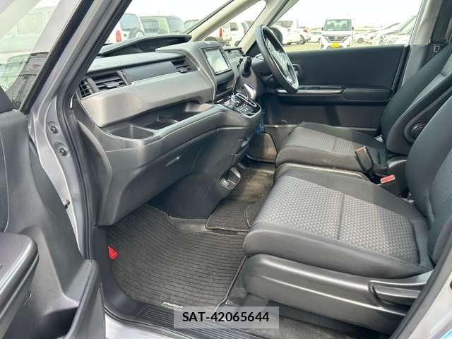 Honda FREED 2017-04 8651748-16