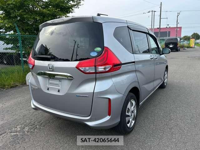 Honda FREED 2017-04 8651748-9