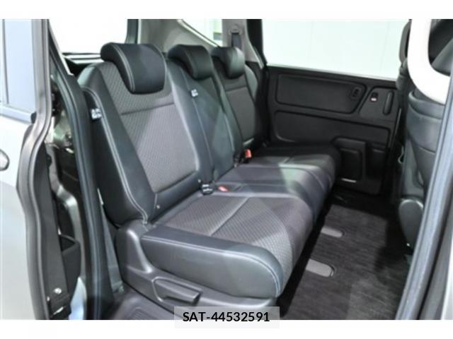 Honda FREED 2021 8652703-4