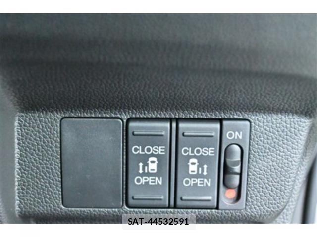 Honda FREED 2021 8652703-6