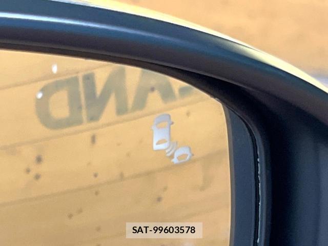 Honda FREED 2025-09 8647296-4