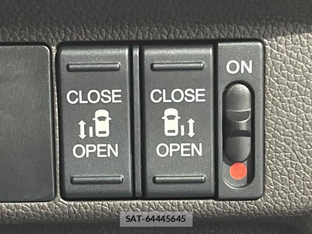 Honda FREED 2017-07 8647837-4