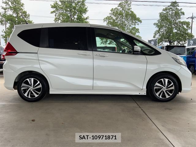 Honda FREED 2018-05 8648128-3