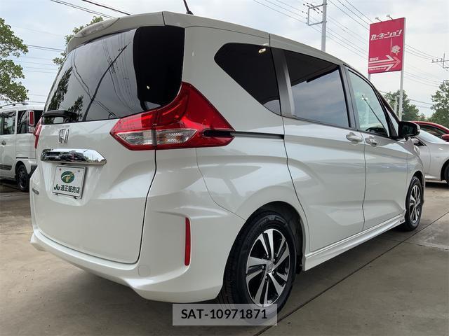 Honda FREED 2018-05 8648128-6