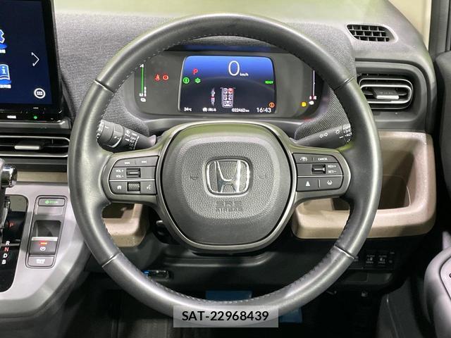 Honda FREED 2025-02 8648277-12