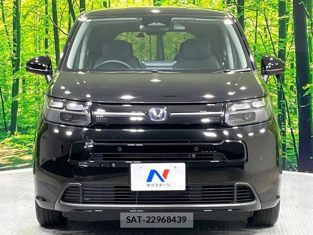 Honda FREED 2025-02 8648277-15