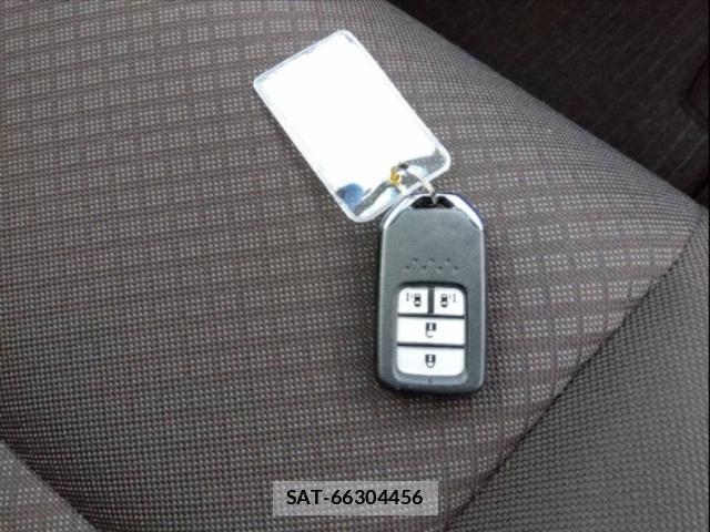 Honda FREED 2023-07 8649272-9