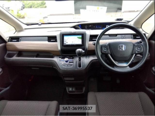 Honda FREED 2023-07 8649274-2