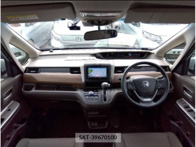 Honda FREED 2023-07 8649277-2