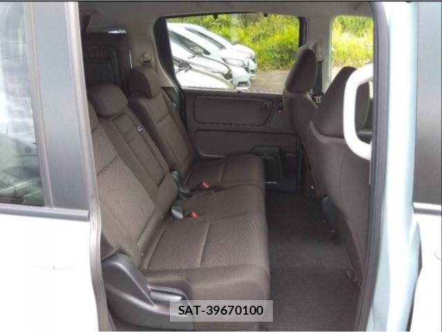 Honda FREED 2023-07 8649277-6