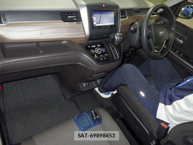Honda FREED 2023-06 8650211-2