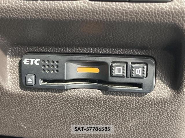 Honda FREED 2018-05 8651032-5