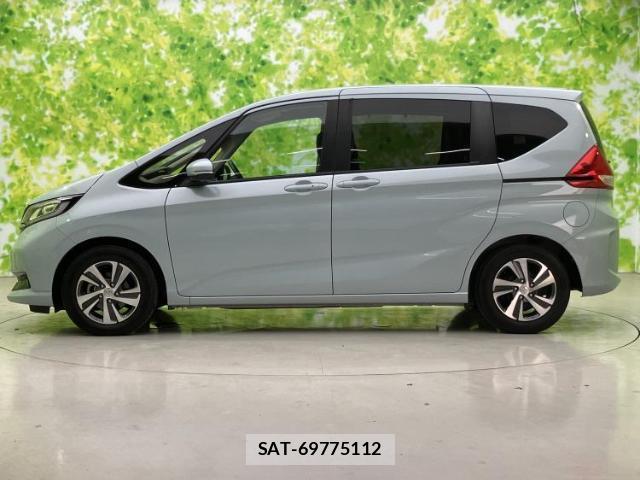 Honda FREED 2023-09 8651487-1