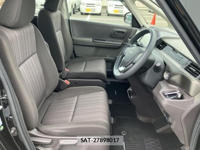 Honda FREED 2017-12 8653047-3