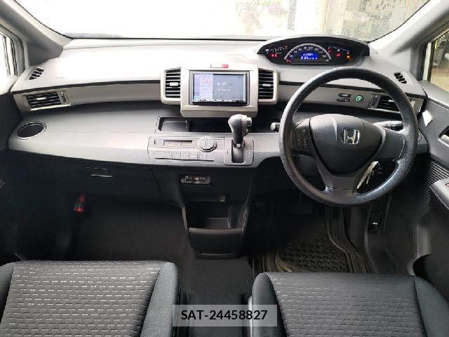 Honda FREED 2013-09 8653315-2