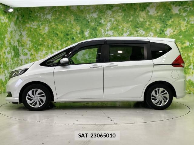 Honda FREED 2022-02 8653703-1