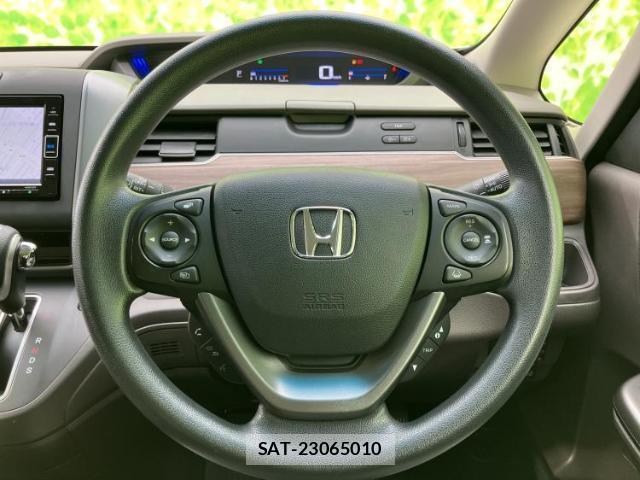 Honda FREED 2022-02 8653703-15