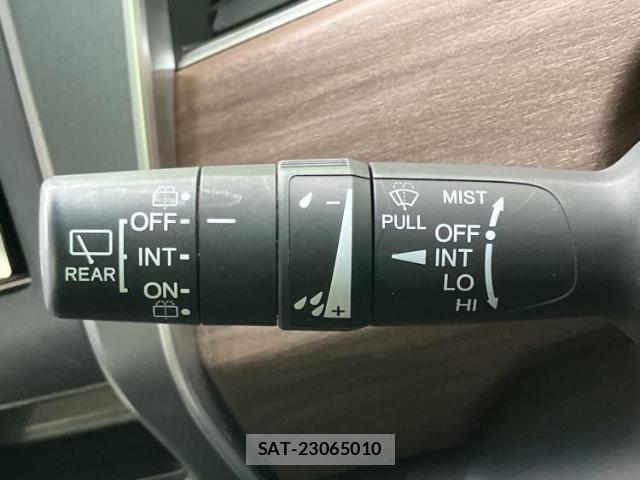 Honda FREED 2022-02 8653703-17