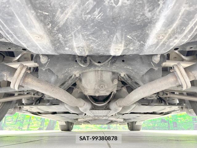 Nissan FUGA HYBRID 2017-08 8651694-18