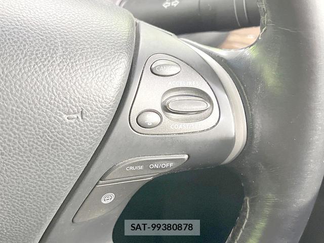 Nissan FUGA HYBRID 2017-08 8651694-5