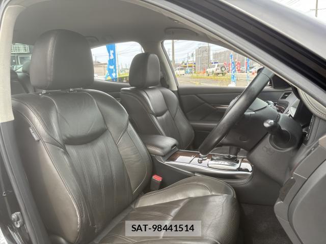 Nissan FUGA HYBRID 2012-03 8653140-11